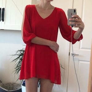 Lulu's Short Cold Shoulder shift dress in Red